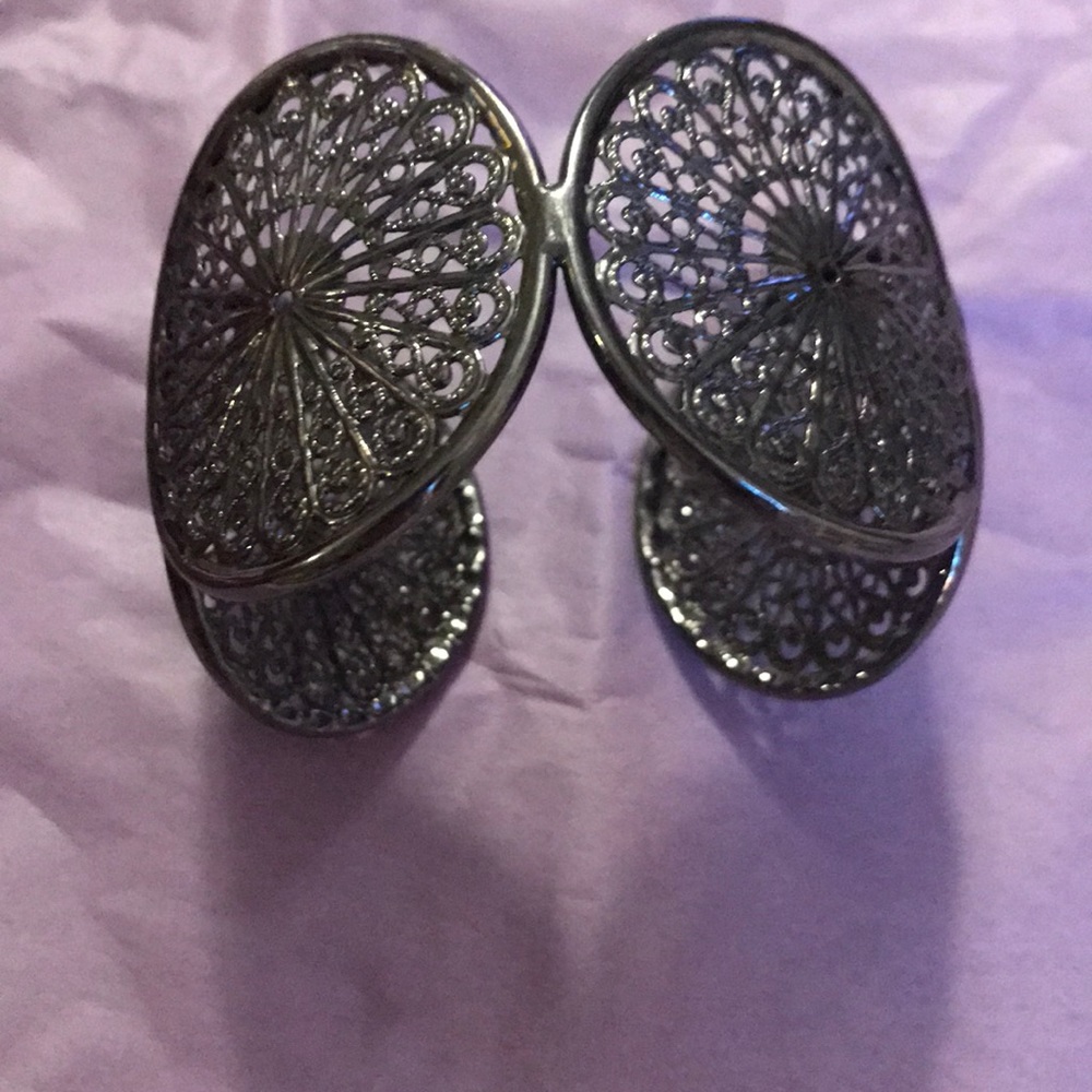 Bracelet - Picture 2 of 2